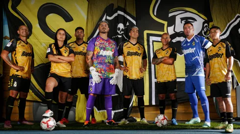 Coquimbo presentó su camiseta para la temporada 2024.