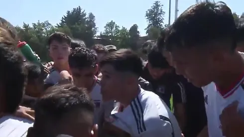 Bastián Silva hace una arenga tras ser campeón de la Supercopa