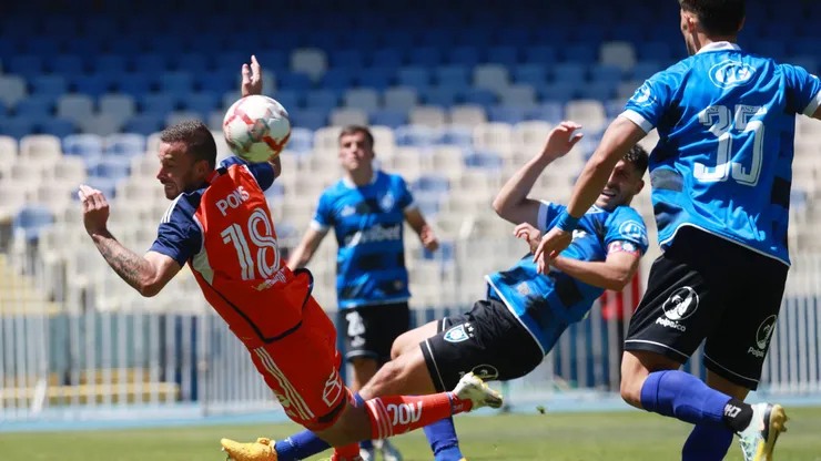 La U y Huachipato fueron dos de los clubes que modificaron su postura. Hubo dos que la mantuvieron.