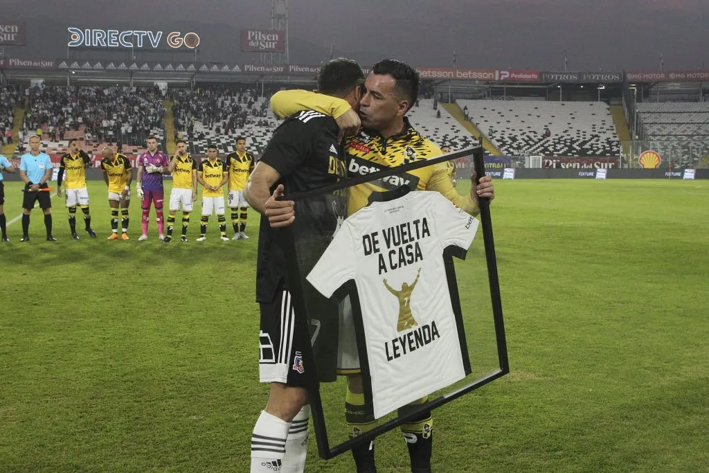 Esteban Paredes fue ampliamente reconocido por Colo Colo | Photosport