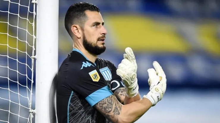 Arias fue figura en el triunfo 4-0 de Racing ante Newell's