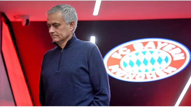 Mourinho está sin trabajo tras ser despedido del AS Roma.