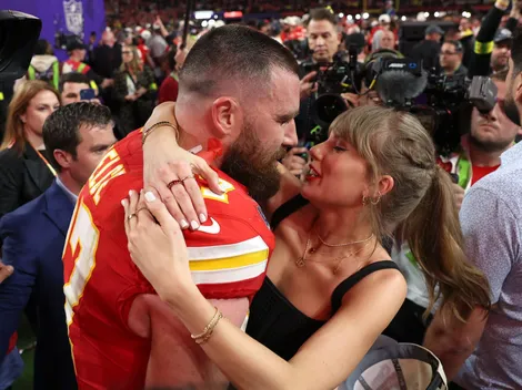 Taylor Swift celebra con romántico momento el triunfo de Kelce