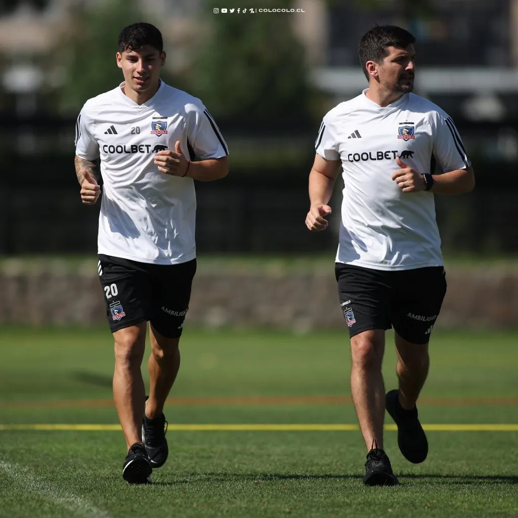 Alexander Oroz tuvo su primer trote luego de su dura lesión. Foto: Comunicaciones Colo Colo.