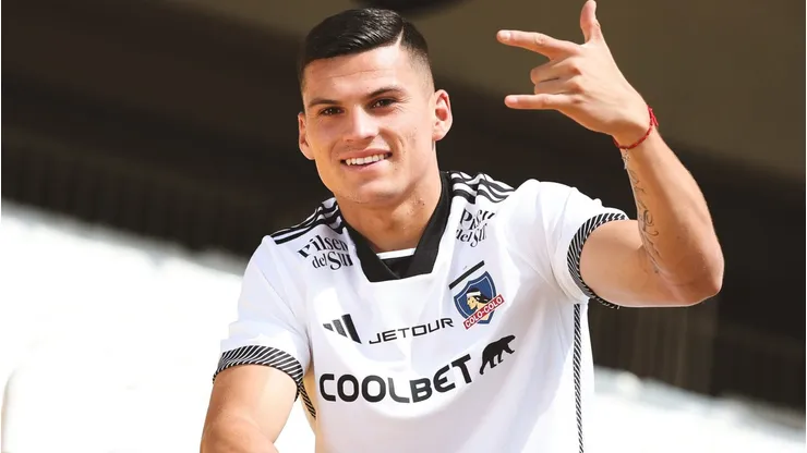 Lucas Cepeda llegó este viernes a Colo Colo.