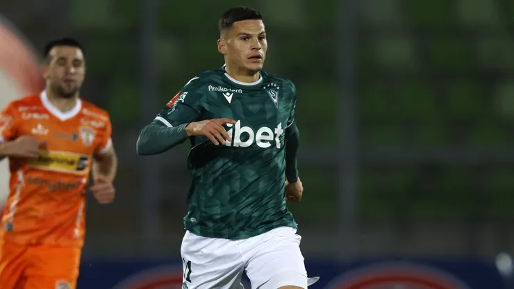 A Colo Colo: Cepeda se despide de Wanderers.