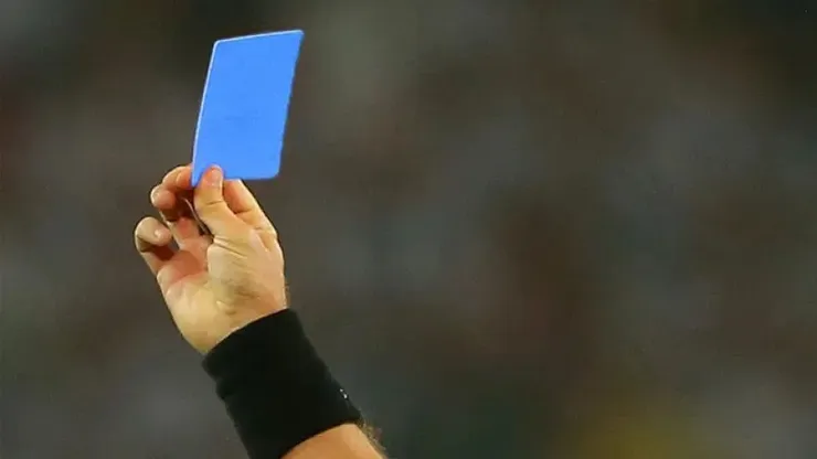 La tarjeta azul será un cambio total en el fútbol.