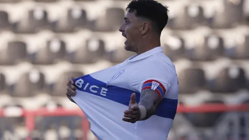 Zampedri espera superar a Barrera como goleador histórico de la UC