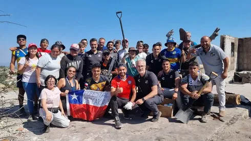 Todos ayudan: Plantel de Everton dando una mano tras los incendios en la región