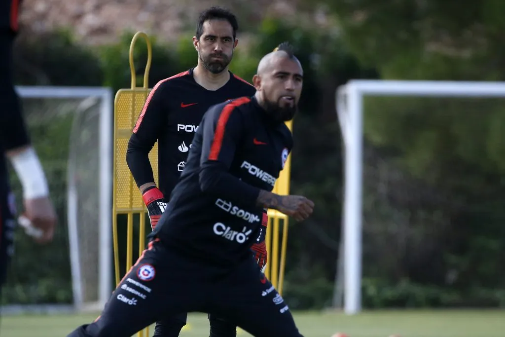 Arturo Vidal podría reencontrarse con Bravo en Colo Colo (Photosport)