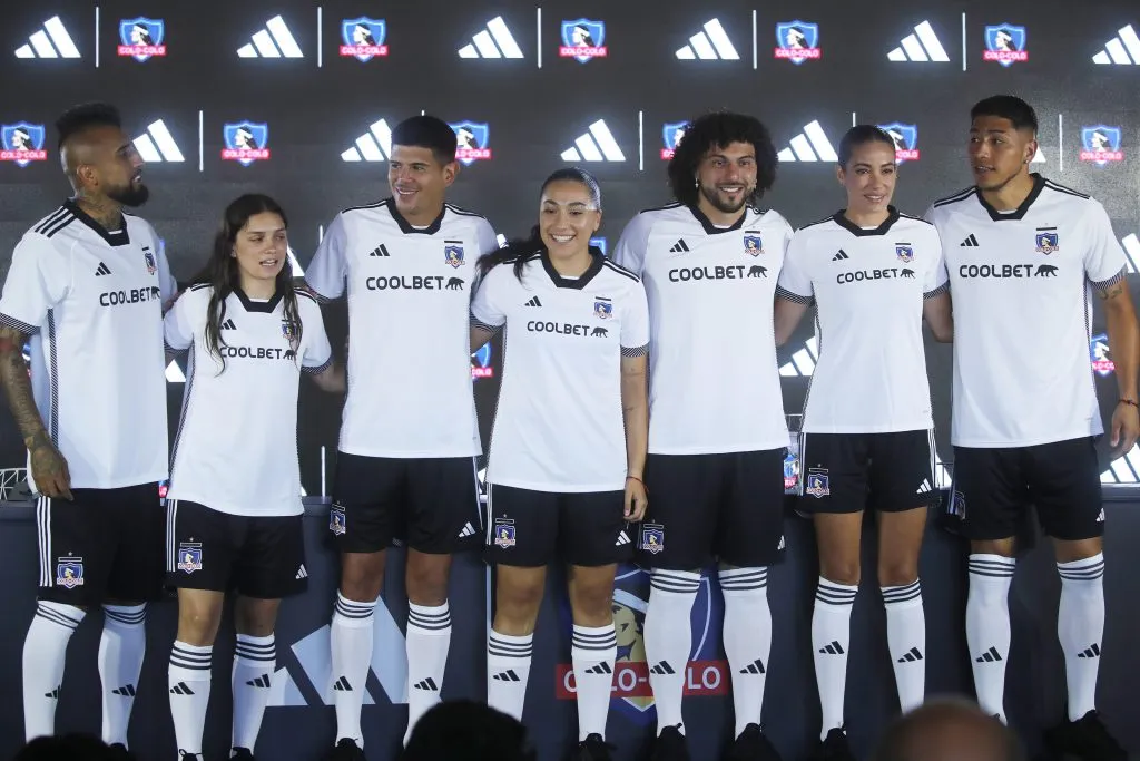 Colo Colo va a lucir su nueva camiseta en la Supercopa y luego subastará las poleras