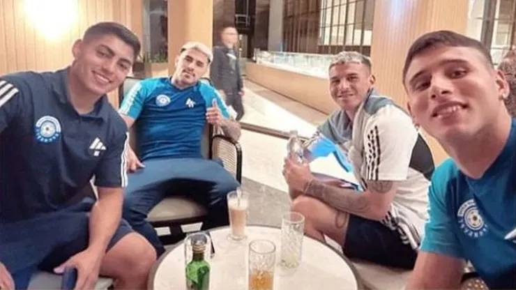 Jordhy Thompson ha hecho buenas migas con los argentinos de su nuevo equipo en Rusia.