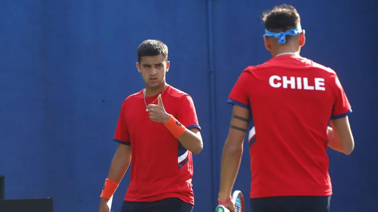 Chile fue sorprendido por la dupla peruana.