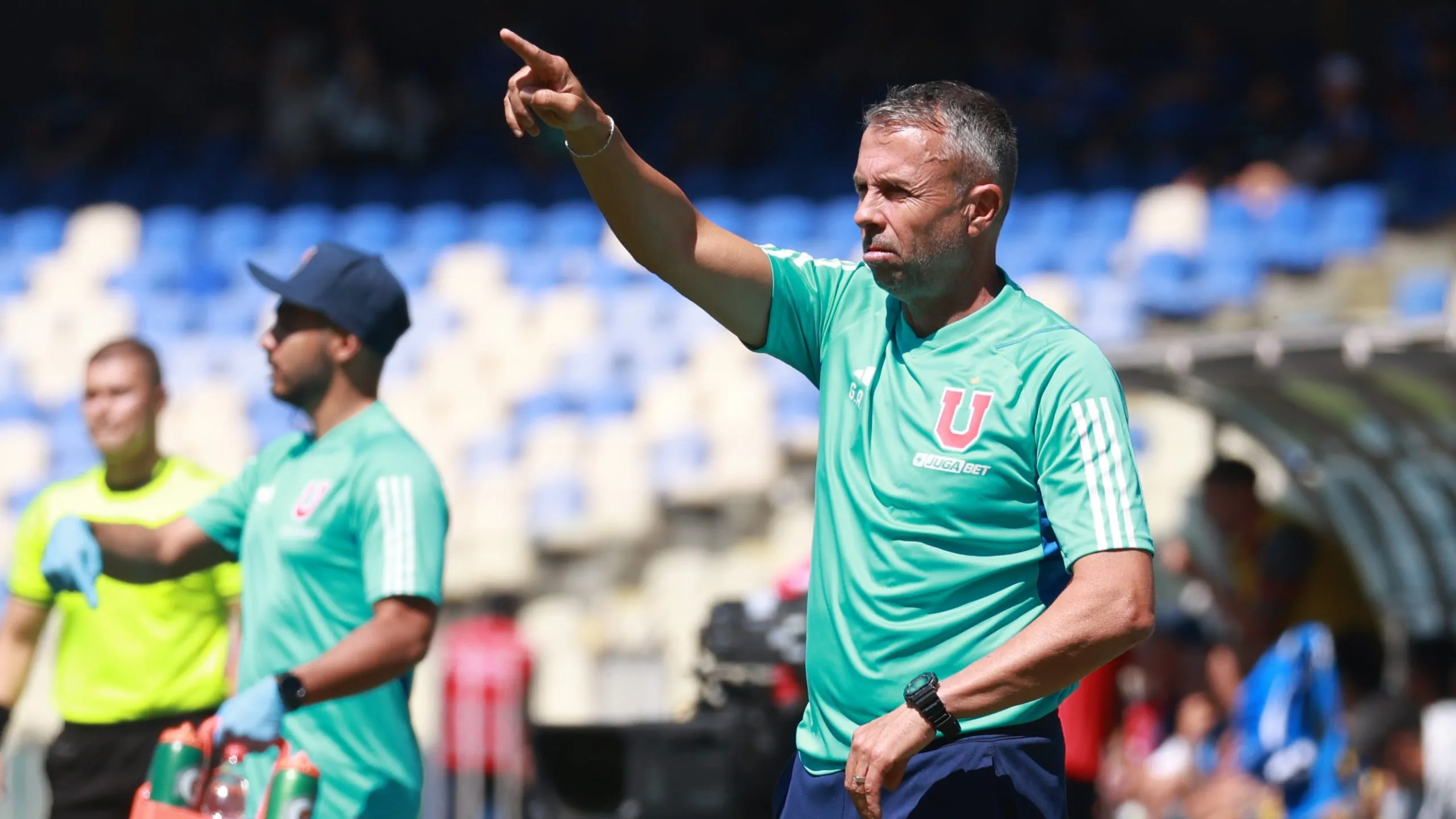 El entrenador tendrá un encuentro clave con el gerente deportivo. Foto: Eduardo Fortes/Photosport