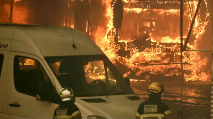 ¿Hay centros de acopio y ayuda a damnificados por los incendios?
