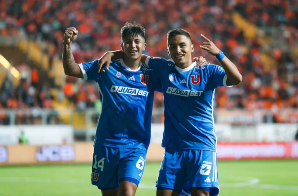Marcelo Morales coronó su gran actuación con un pase-gol para Nicolás Guerra. (Foto: Universidad de Chile).