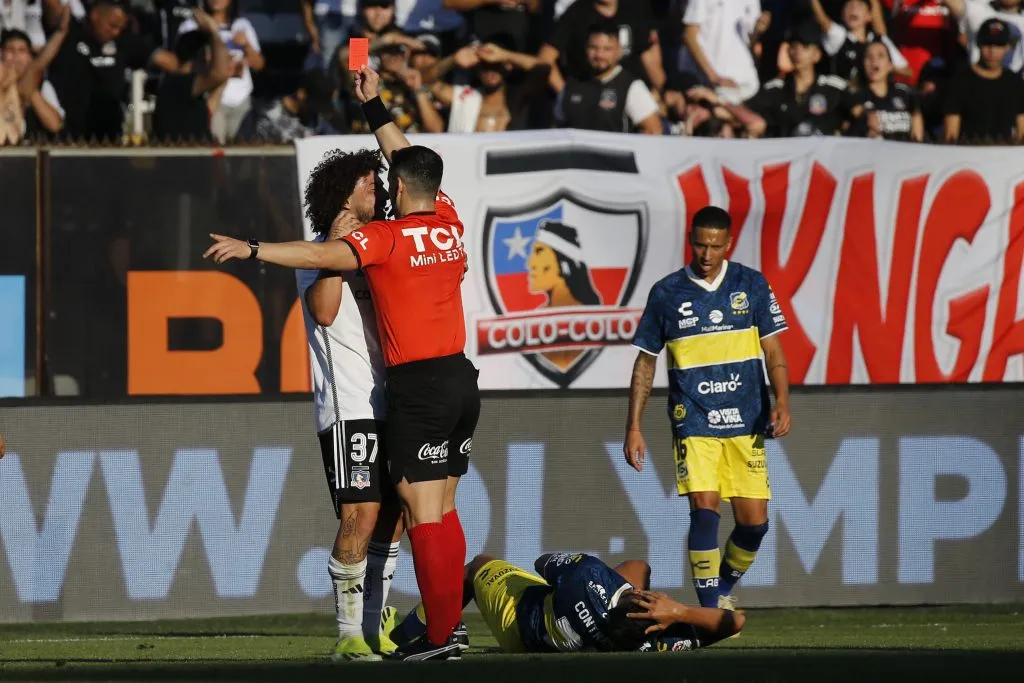 Falcón fue expulsado ante Everton | Photosport