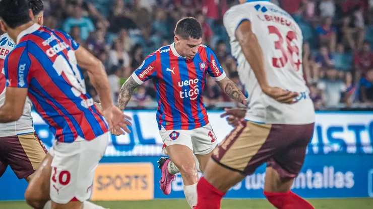 Cerro Porteño viene de vencer a Nacional.