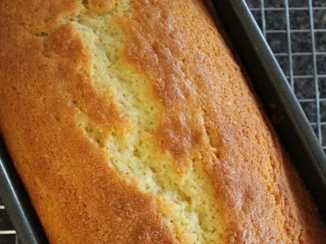 Receta queque de yogurt con las medidas del envase: Fácil y rápido