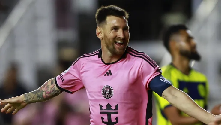 Messi llegará entre algodones a partido contra Monterrey de Vegas
