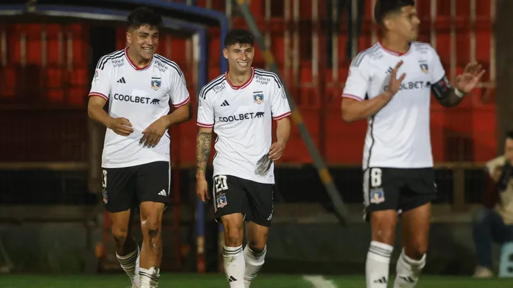 Alexander Oroz jugando por Colo Colo.