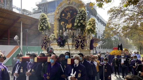 Procesión durante de Semana Santa en Providencia (15 de abril de 2022)