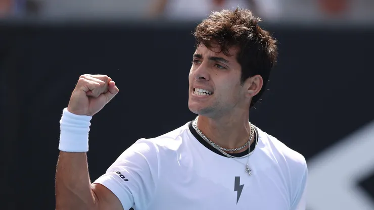 Cristian Garin enfrenta a un rival alemán.