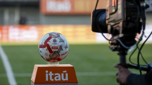 El Campeonato Nacional tendrá un duelo por Mega.