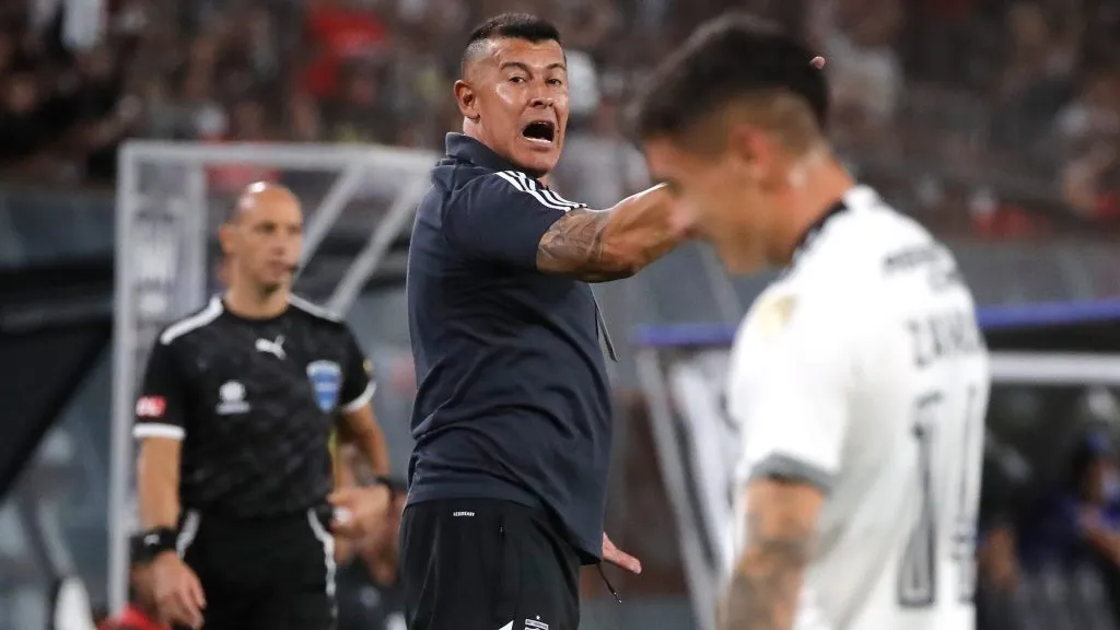 Colo Colo tendrá 16 partidos en dos meses, por lo que deberá buscar alternativas en su plantel para pelear en todos los frentes. Foto: Photosport.