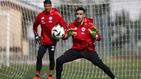 Guarello busca bajo el agua por la doble titularidad de Bravo en la selección.