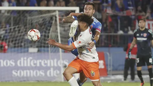 Los jugadores de la U están convencidos con Álvarez.