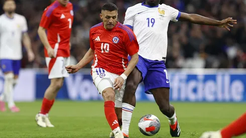 Alexis Sánchez volvió al Velodrome del Olympique de Marsella y los hinchas lo ovacionaron.