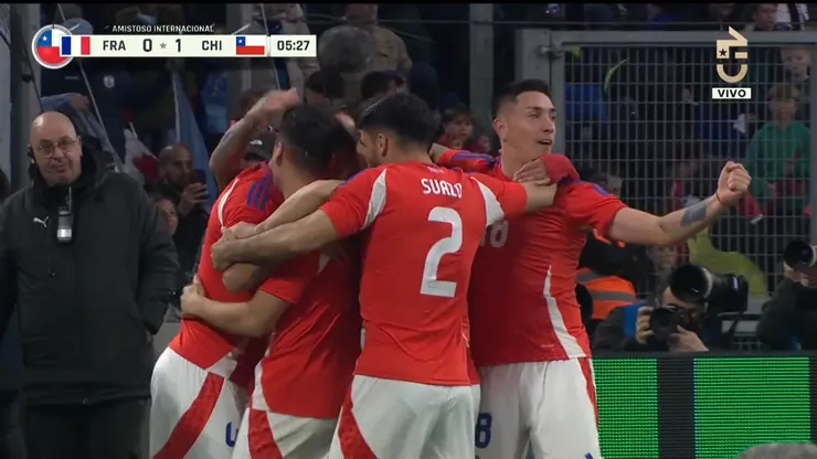 La Roja abrió la cuenta en Francia.