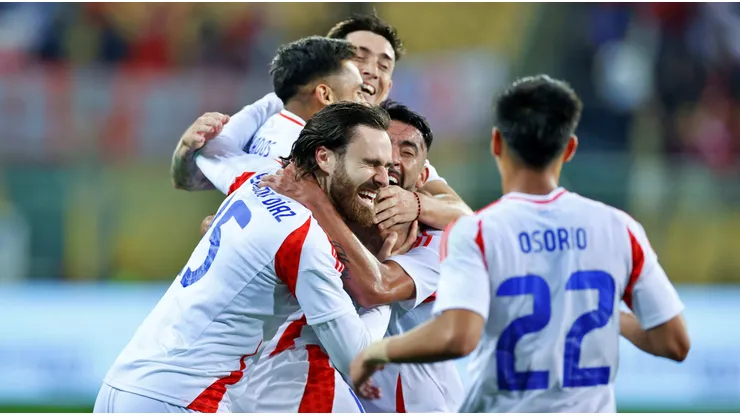 La Roja se une para que Ben Brereton aprenda rápido español.