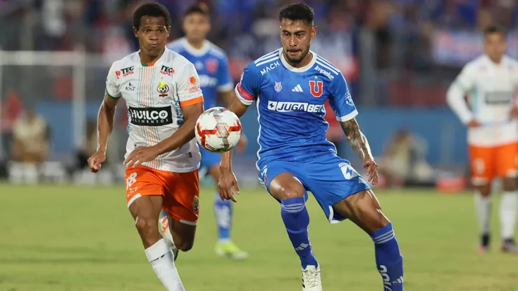 Emmanuel Ojeda fue titular en cuatro partidos con la U.