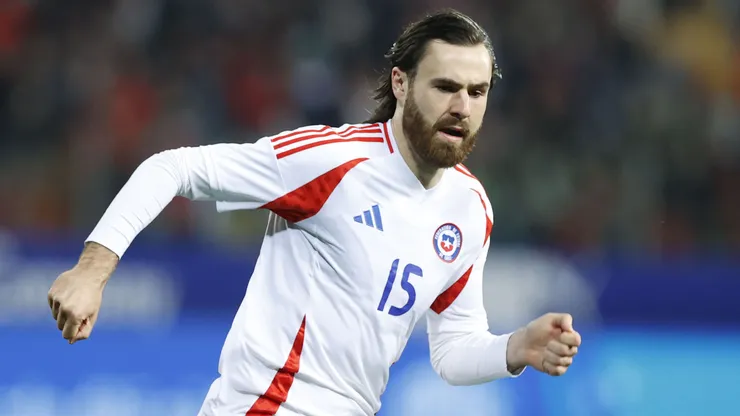 Brereton habla poco español, pero volvió a ser importante para Chile frente a Albania y Gareca lo reconoce.