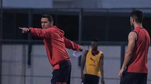 Manolo Jiménez tiene que levantar al plantel de Cerro Porteño