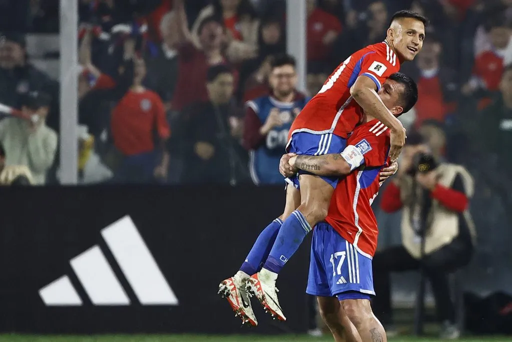 Alexis Sánchez pasará a Gary Medel en el ranking histórico de la selección chilena. | Foto: Photosport.