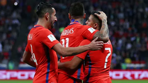 Alexis Sánchez lidera la formación de Chile ante Albania.