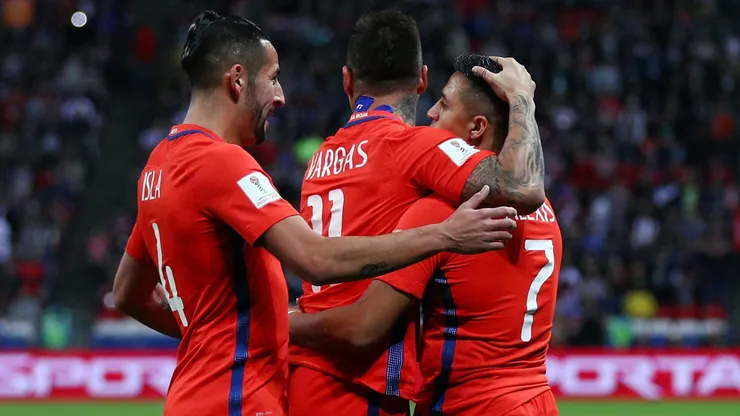 Alexis Sánchez lidera la formación de Chile ante Albania.