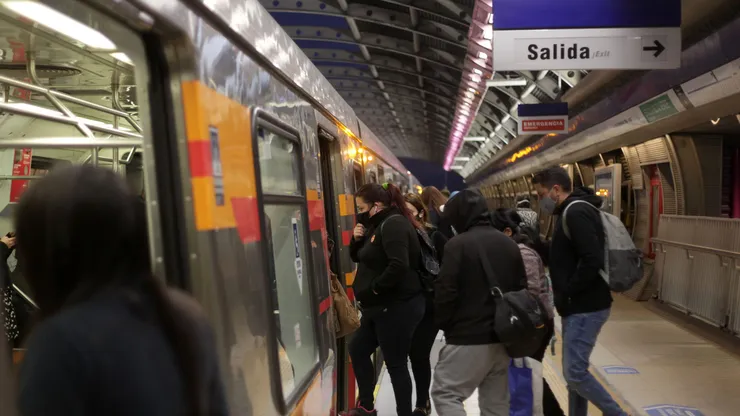 Metro de Santiago.