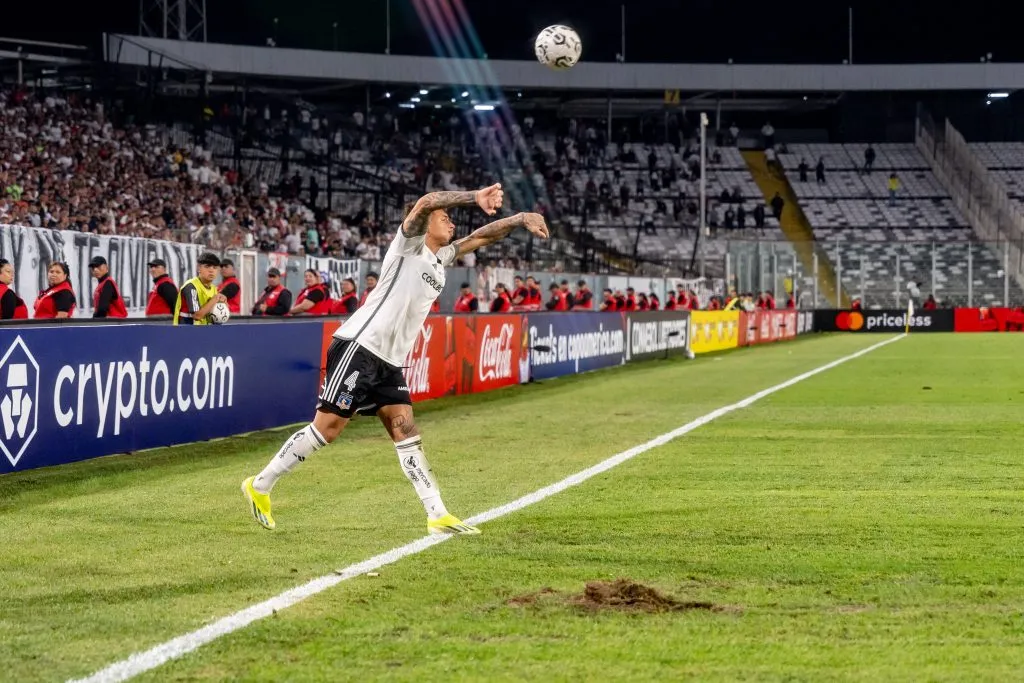 El césped del Monumental muestra una pésima cara en este 2024. ¿Perderá por esto la localía Colo Colo en la Copa Libertadores? | Foto: Guillermo Salazar.
