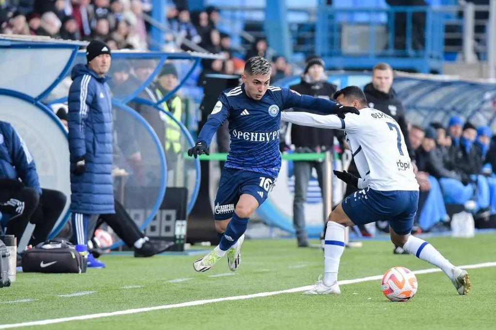 Thompson lleva dos partidos jugados en el Orenburg