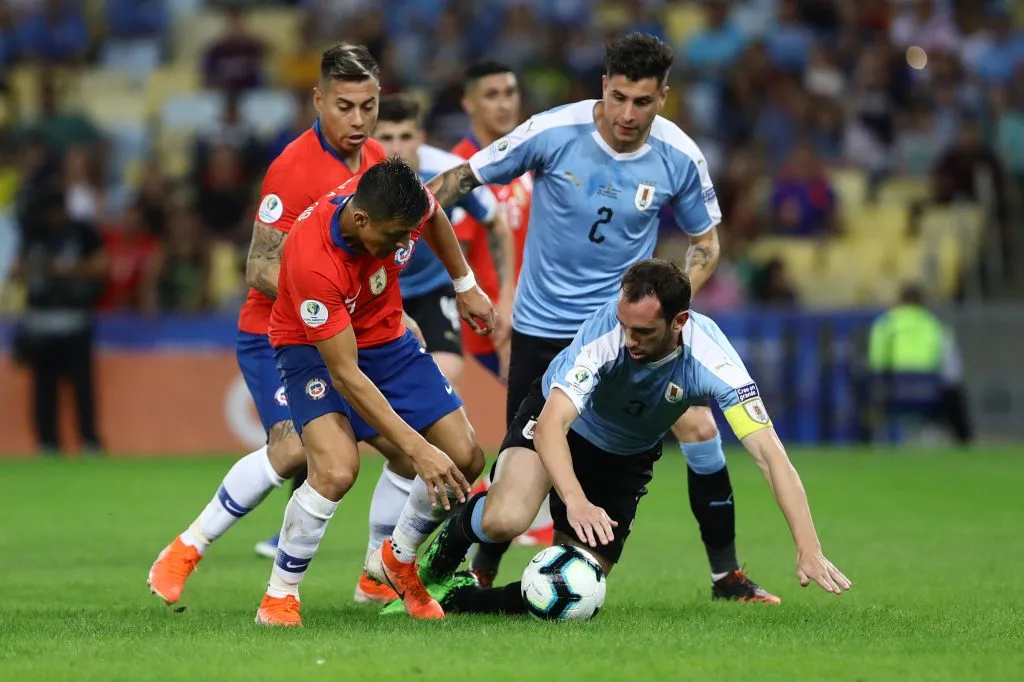 Alexis y Edu Vargas titulares en la primera formación que para Gareca en La Roja.