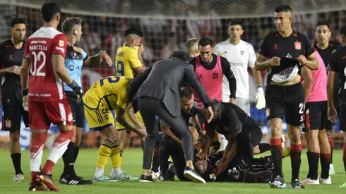 Javier Altamirano convulsionó en el partido entre Estudiantes y Boca.