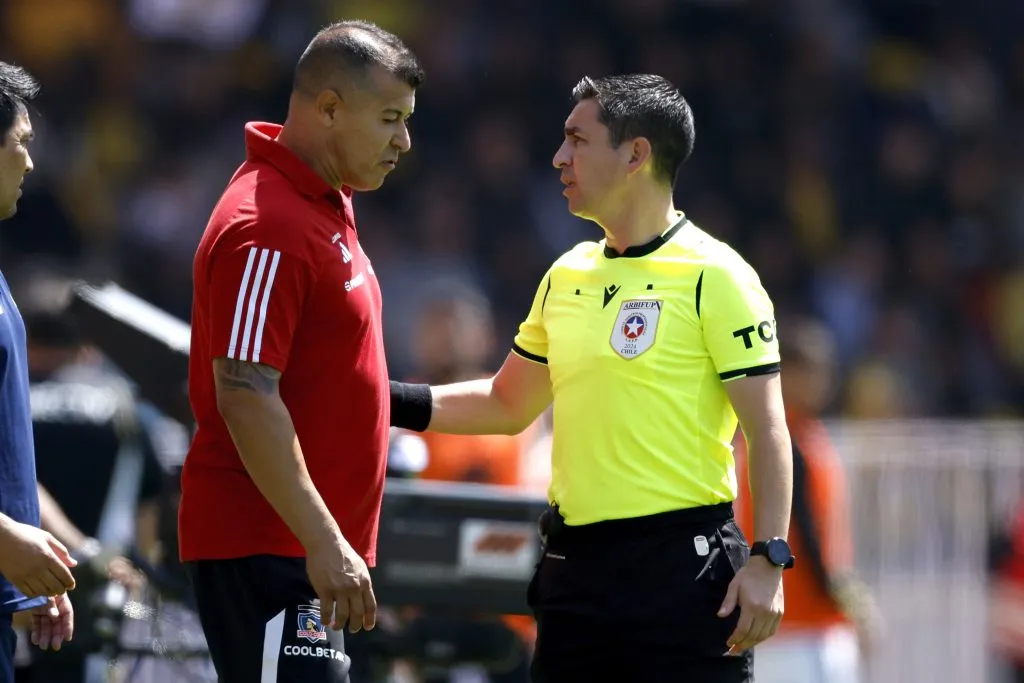 Jorge Almirón fue expulsado en Coquimbo. (Andrés Piña/Photosport).