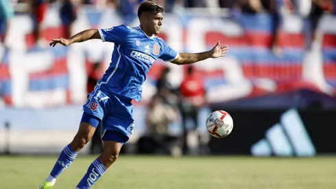 El lateral ha sido titular en todos los partidos de la U.