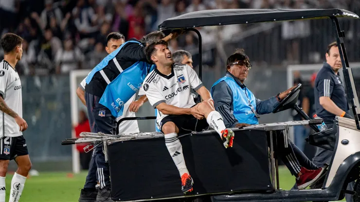 César Fuentes sufrió una dura lesión ante Sportivo Trinidense y obliga a Colo Colo a buscar un refuerzo.