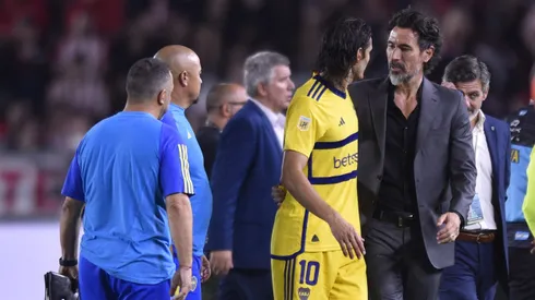 Eduardo Domínguez saltó a la cancha con rapidez.