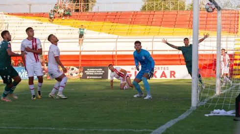 San Felipe cayó en su casa ante Santiago Wanderers.